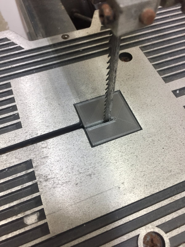 3D printed table saw insert
